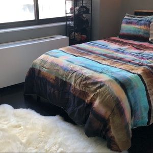 Vince Camuto | Bedding | Lille 